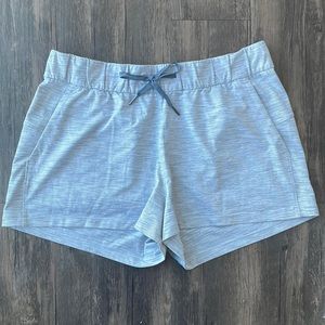 Lululemon On the Fly Short 2.5”